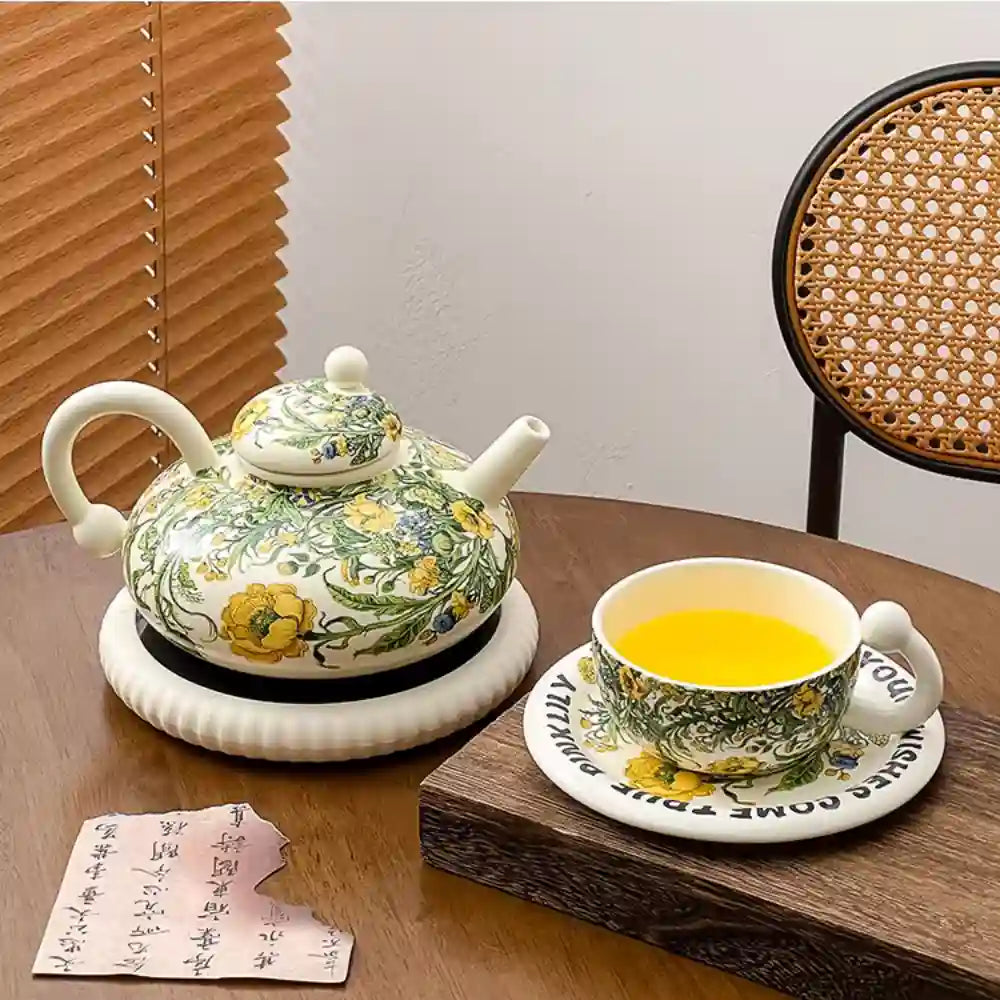 Vintage Oil Painting Rose Flower Teapot & Cup Set – Ceramic Teapot with Cups, Retro Floral Tea Set, Elegant Gift Box for Women