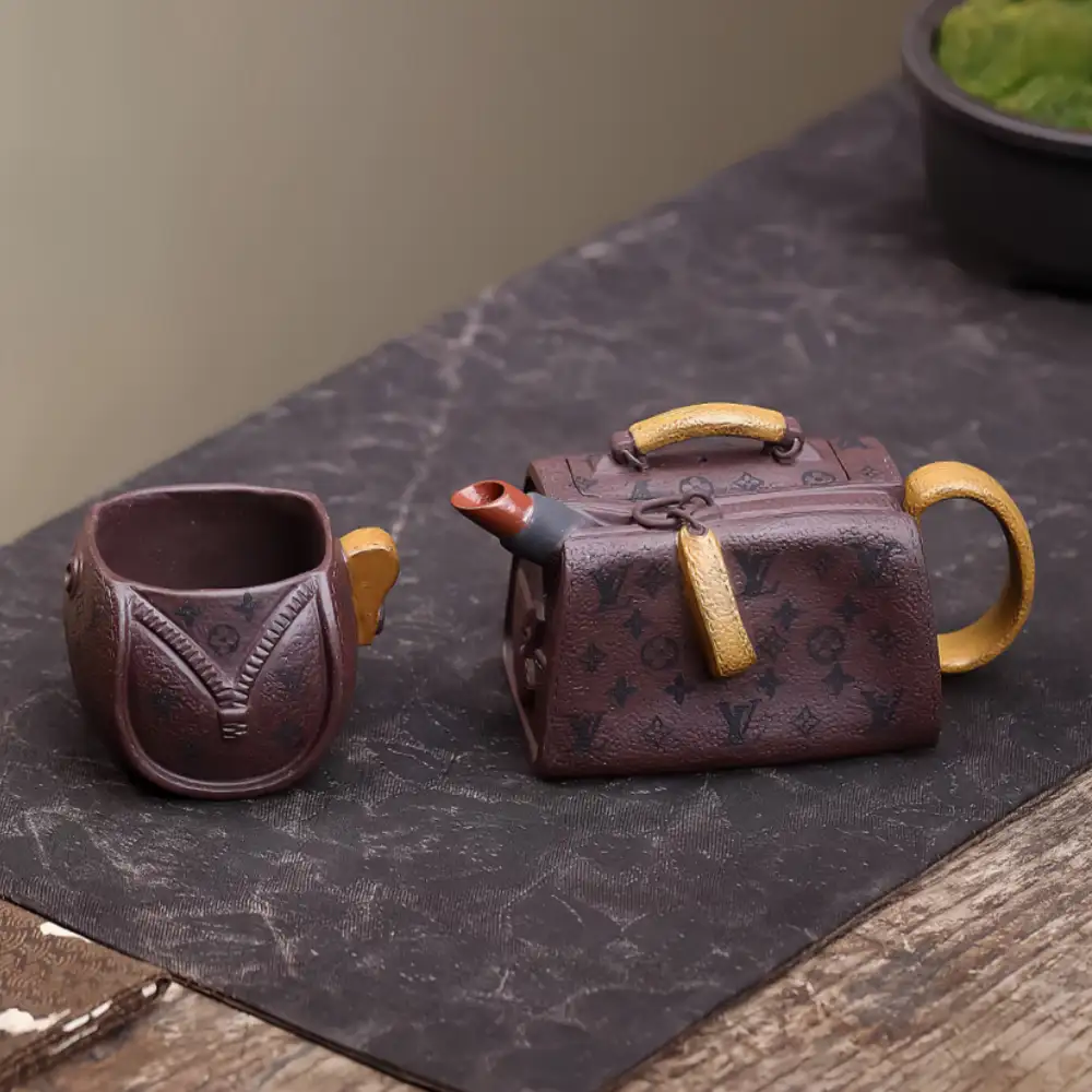 Traditional Yixing Purple Clay Teapot with Matching Cups – Made of Aged Zini Clay