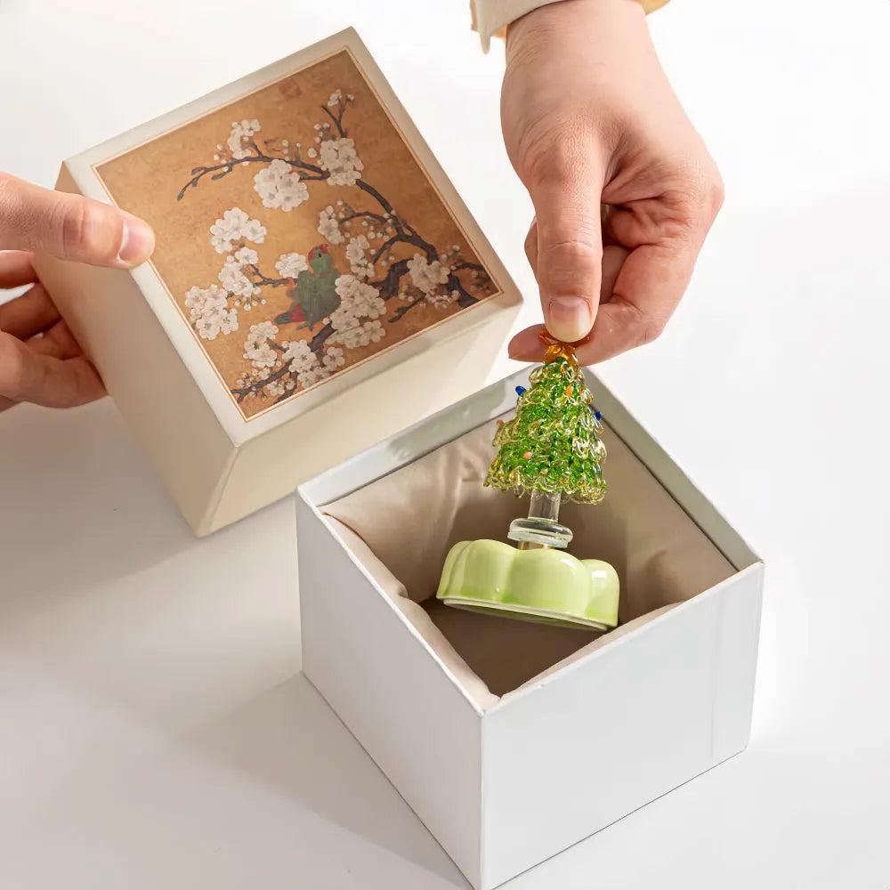 Lucky Spinning Liuli Glass Christmas Tree